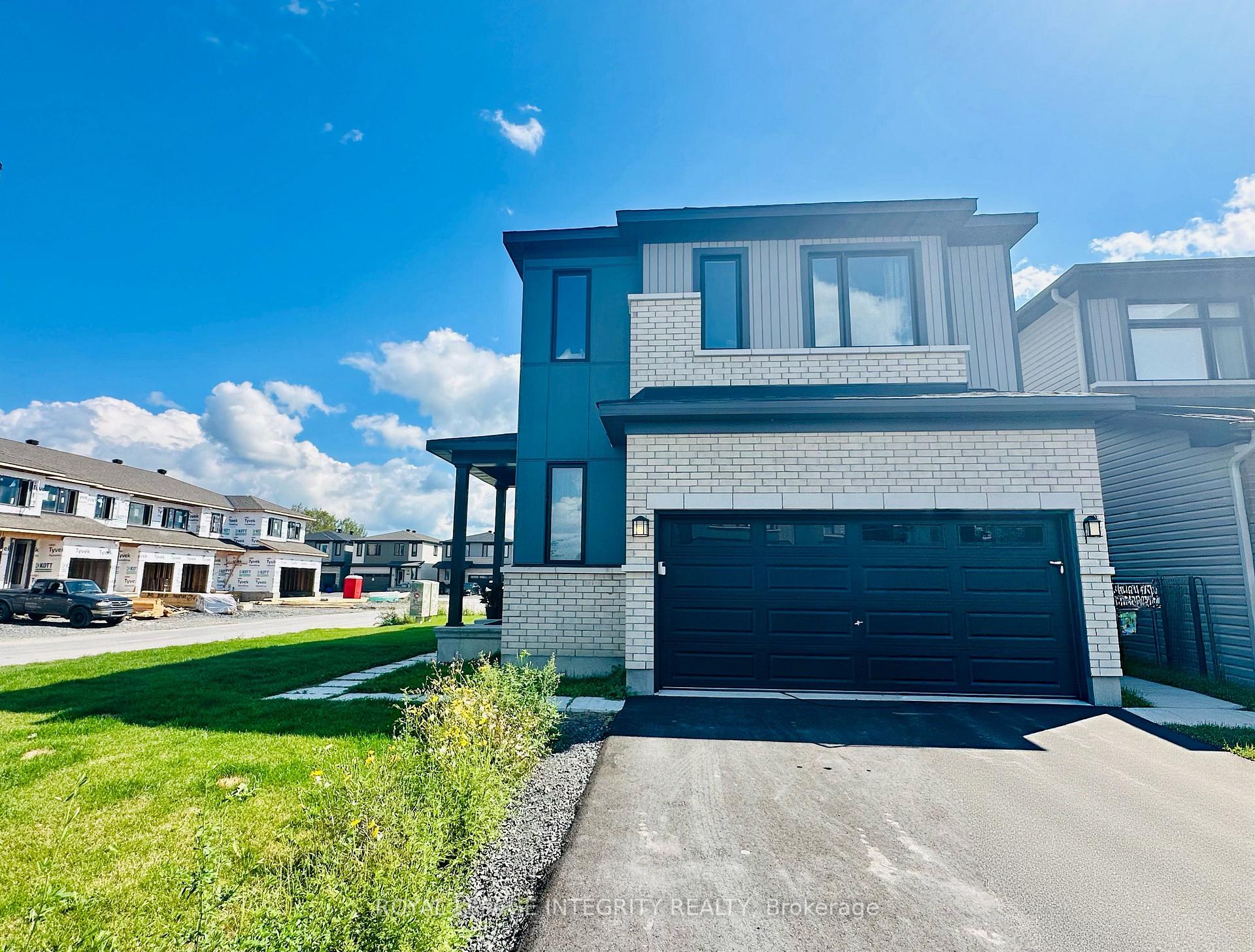 101 Lumen Place Ottawa Ontario Canada Rent residential Sorin Vaduva ROYAL LEPAGE INTEGRITY REALTY, BROKERAGE