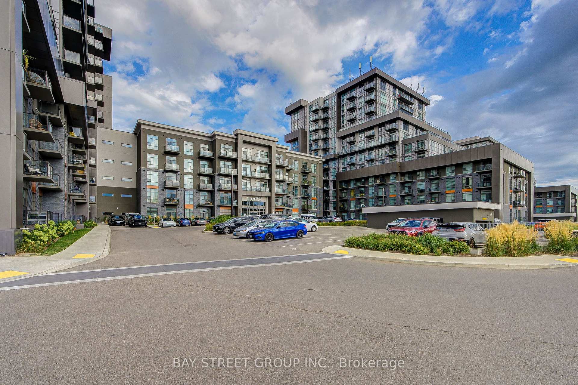 313 - 450 Dundas Street E Hamilton Ontario Canada Sale residential Yama (Waterdown Realtor) Kingsway Real Estate, Brokerage