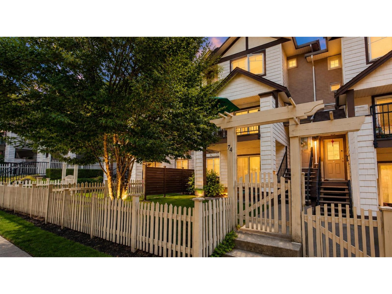 74 4401 BLAUSON BOULEVARD Abbotsford British Columbia Canada Sale residential Renée Kehayas Team 3000 Realty Ltd.