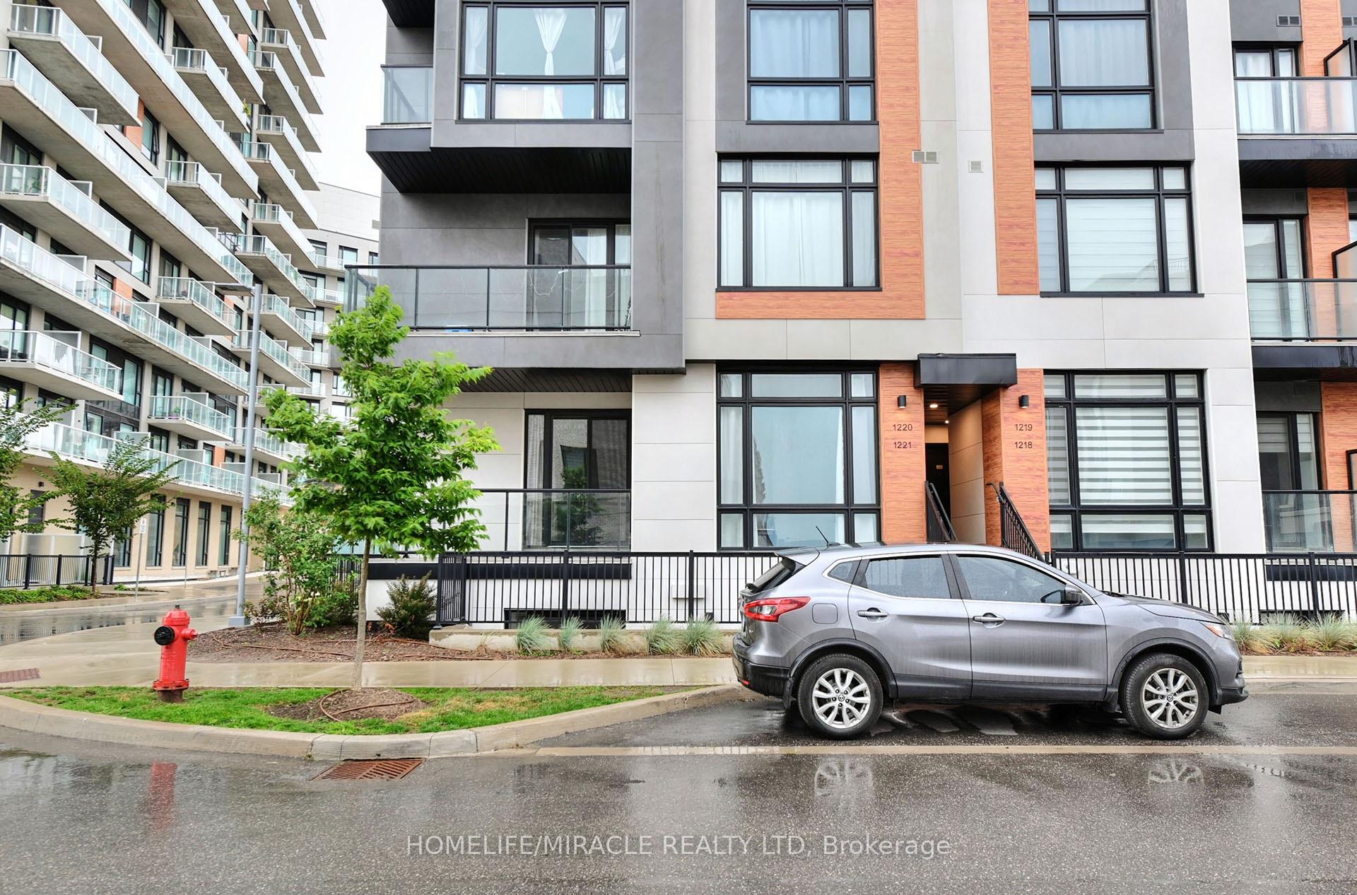 1221 - 8 David Eyer Road Richmond Hill Ontario Canada Rent residential   HomeLife/Miracle Realty Ltd., Brokerage*