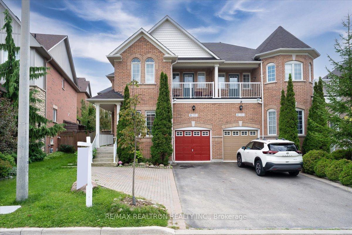 37 Lebovic Drive Richmond Hill Ontario Canada Sale residential Eyal Har-Gil Sutton Group-Admiral Realty Inc., Brokerage *