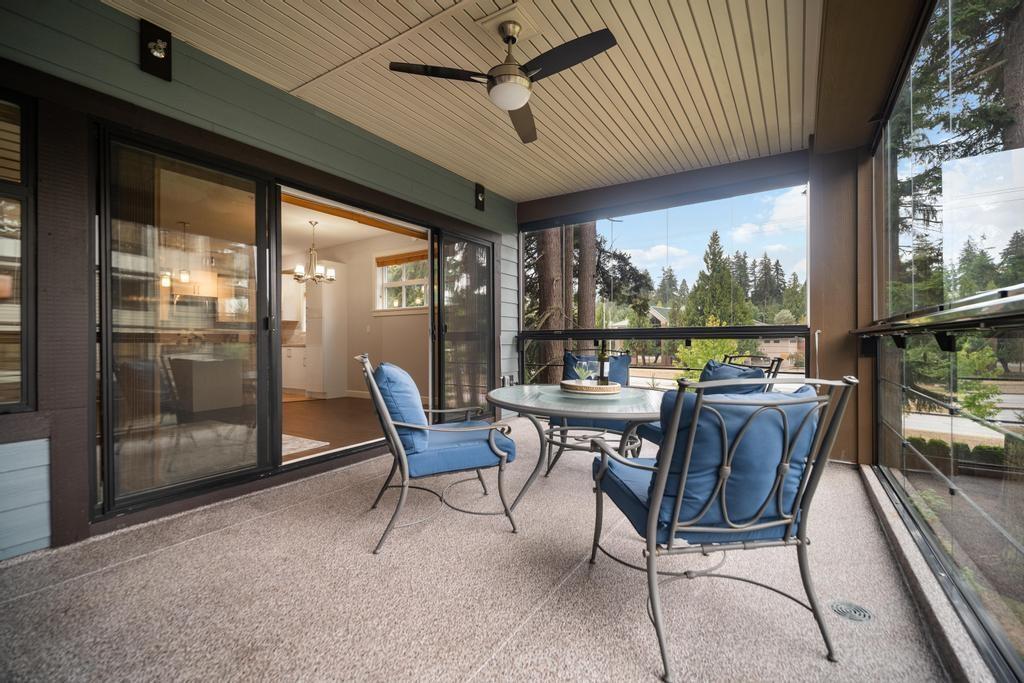 306 3535 146A STREET Surrey British Columbia Canada Sale residential   HomeLife Benchmark Realty Corp.