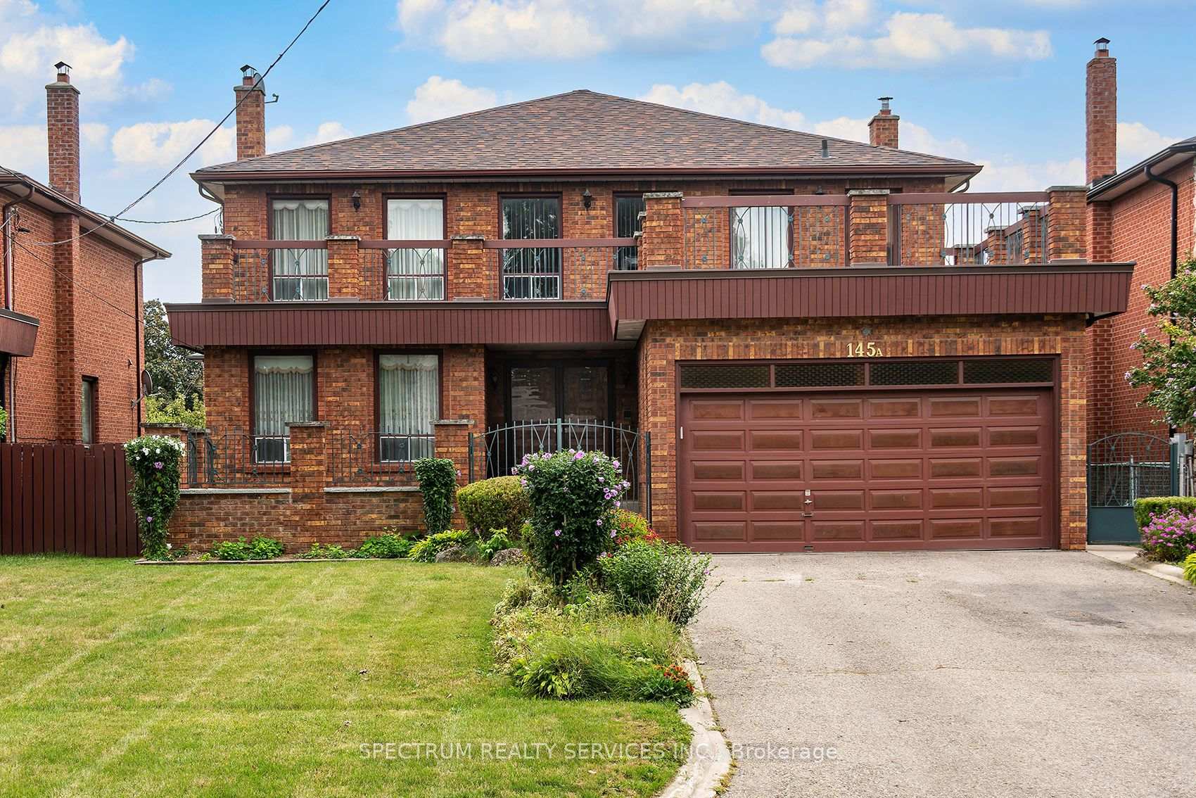 145A Whitfield Avenue Toronto Ontario Canada Rent residential Lazlo Vavrovics Spectrum Realty Services Inc., Brokerage *