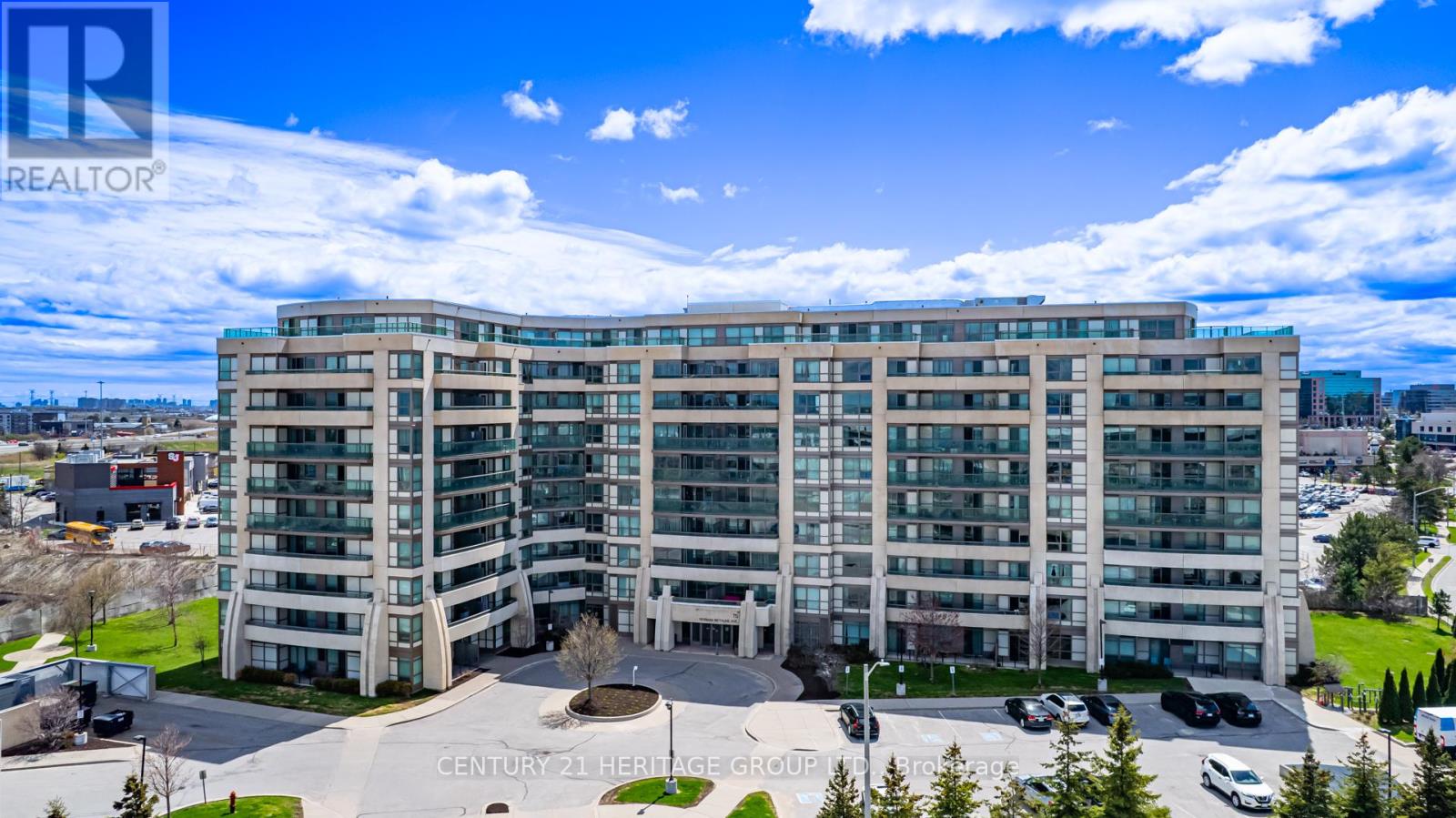 909 - 75 Norman Bethune Avenue Richmond Hill Ontario Canada Sale residential   Best Ontario Homes