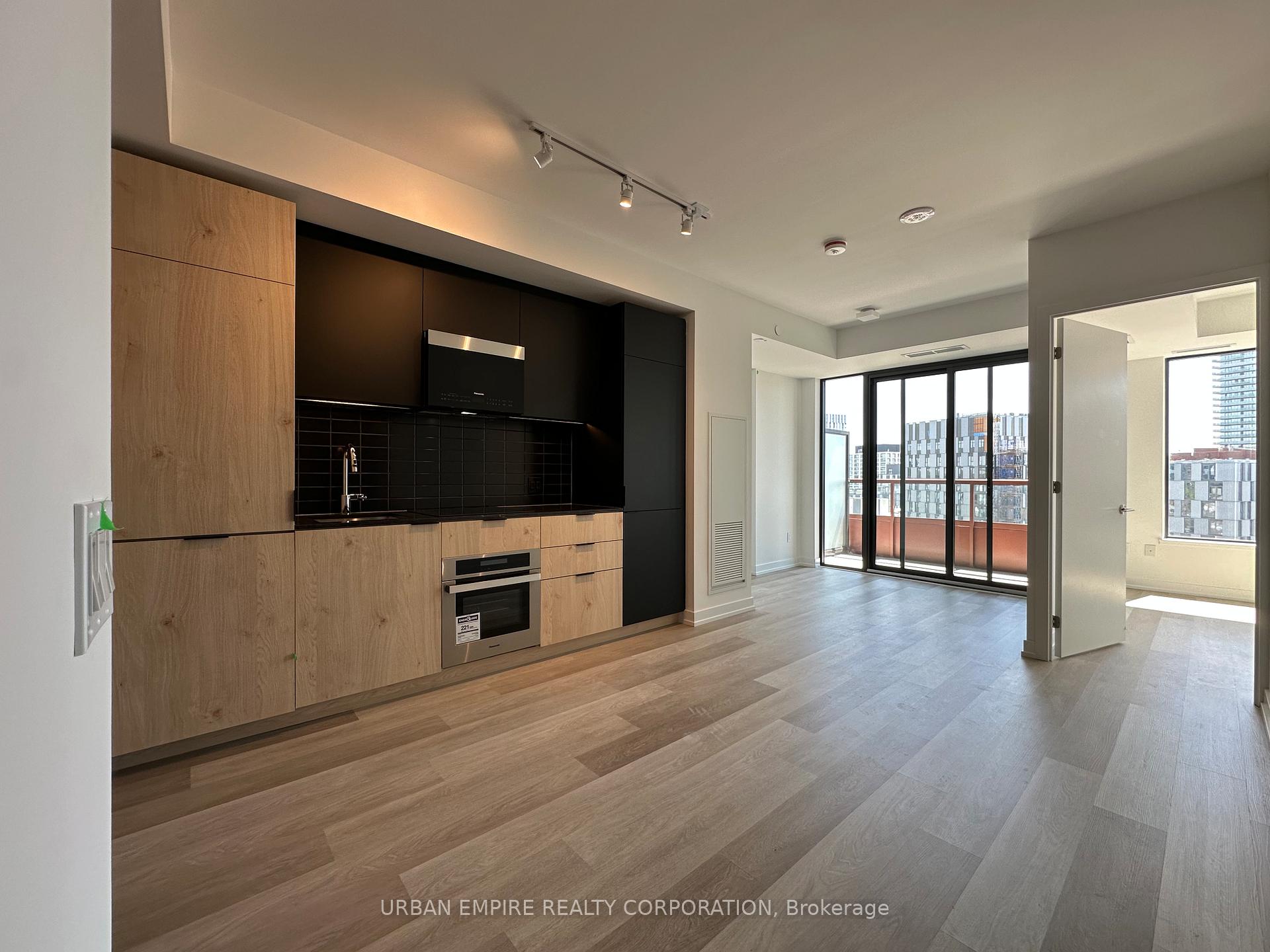 LPH15 - 28 Eastern Avenue Toronto Ontario Canada Rent residential   MOVETA REALTY INC., Brokerage*