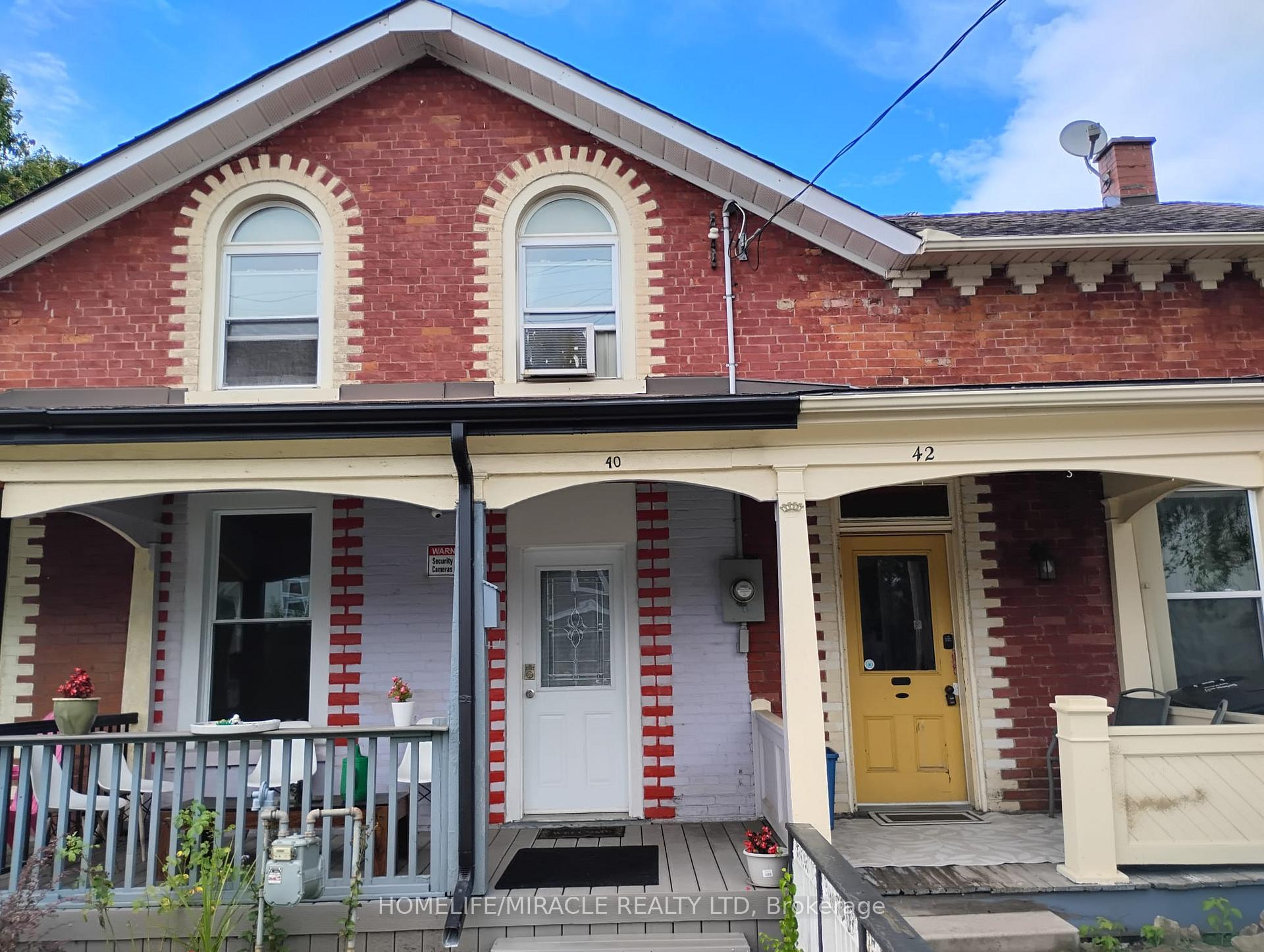40 Parkhill Road Cambridge Ontario Canada Sale residential HomeLife Realty Services Inc.