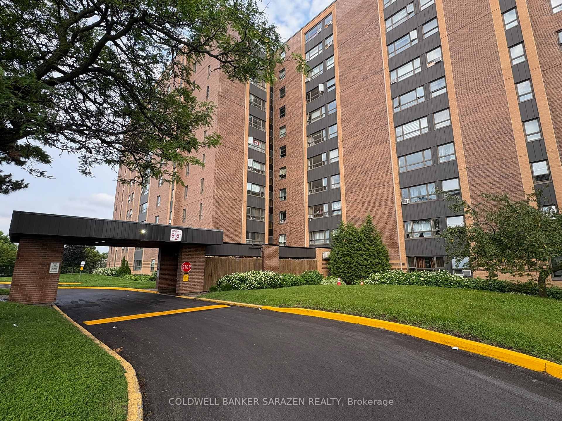 811 - 1356 MEADOWLANDS Drive E Ottawa Ontario Canada Sale residential   TrinityStone Realty