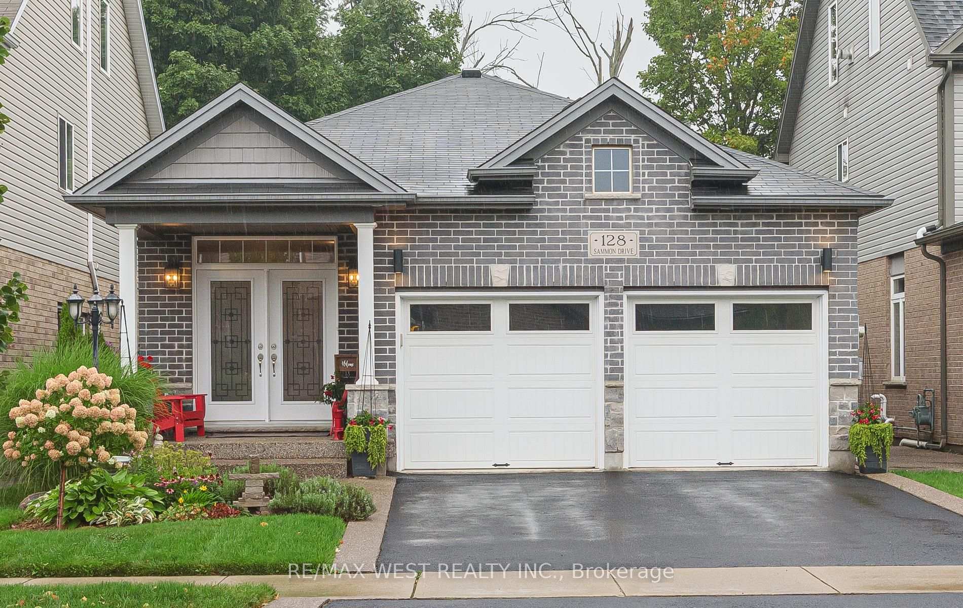 128 Sammon Drive Guelph/Eramosa Ontario Canada Sale residential Vince Nestico RE/MAX West Realty Inc., Brokerage *
