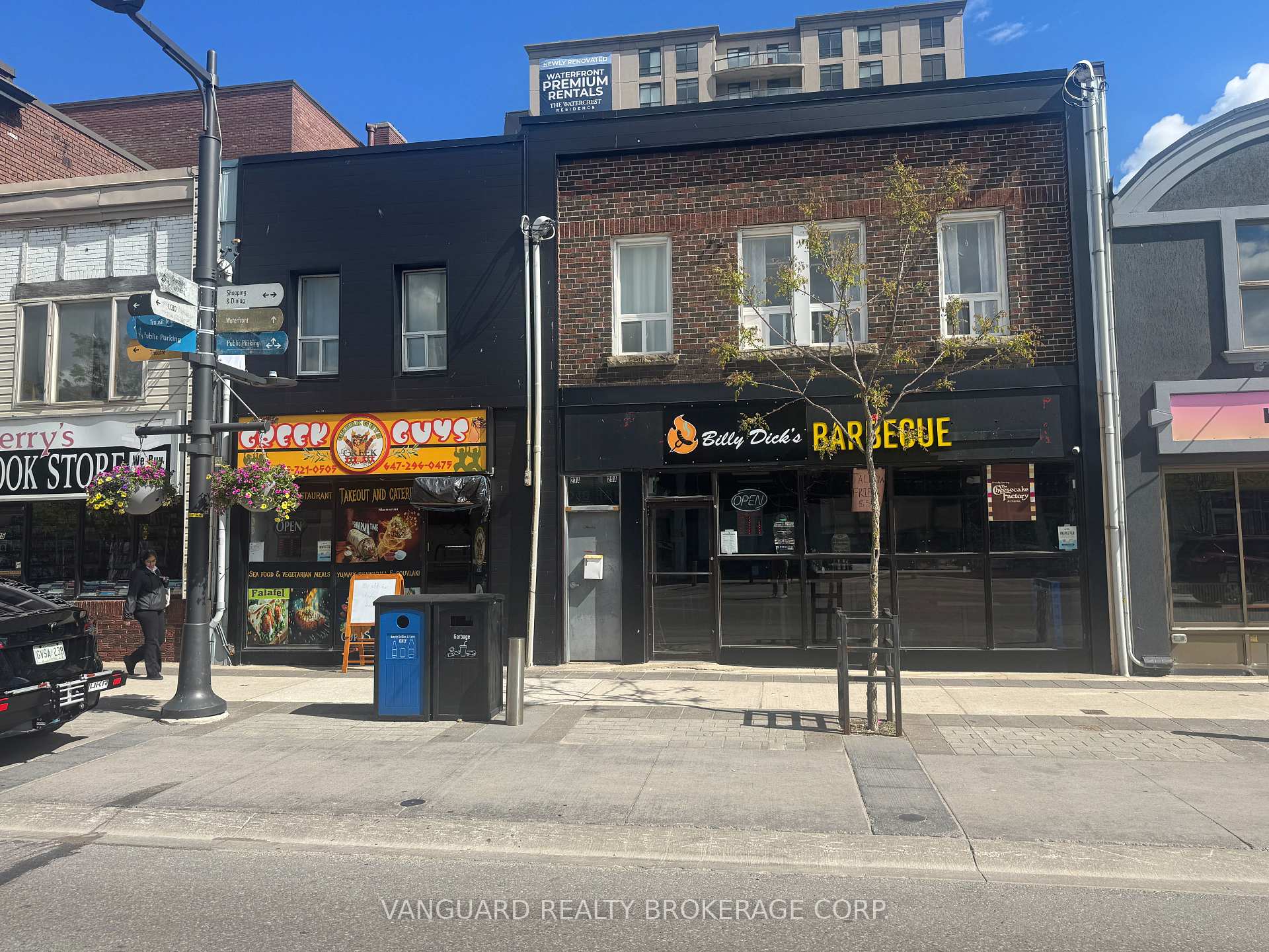 29 Dunlop Street W Barrie Ontario Canada Sale commercial Dave Moore RE/MAX Hallmark Chay Realty, Brokerage*