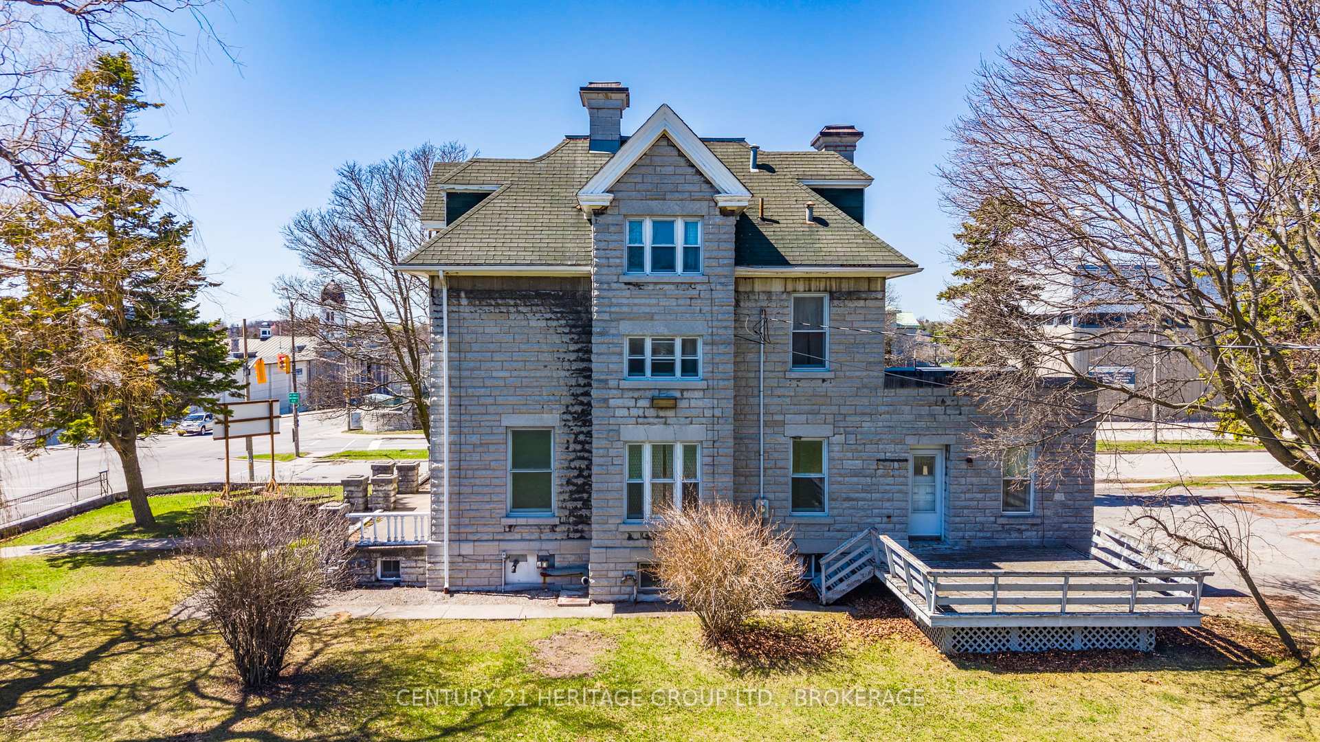 525 King Street W Kingston Ontario Canada Sale commercial Team Tallen Royal LePage Proalliance Realty, Brokerage*