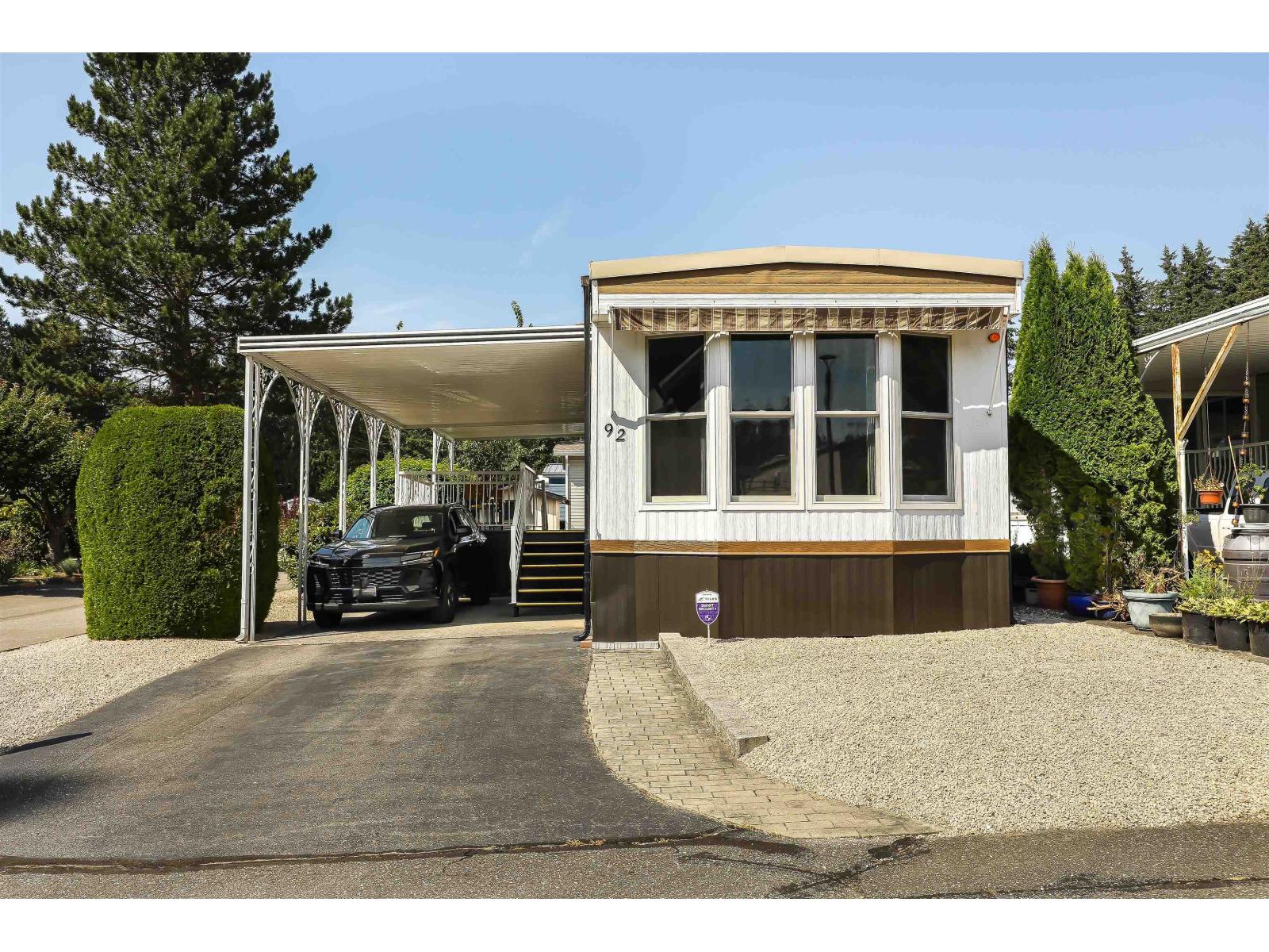 92 2315 198 STREET Langley British Columbia Canada Sale residential Renée Kehayas Team 3000 Realty Ltd.