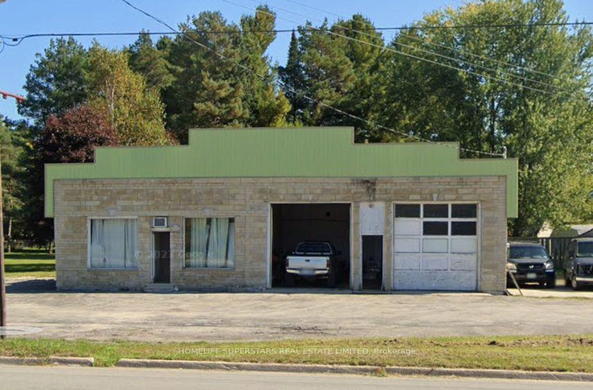 16 Spencer Street South Bruce Peninsula Ontario Canada Lease commercial HomeLife Realty Services Inc.