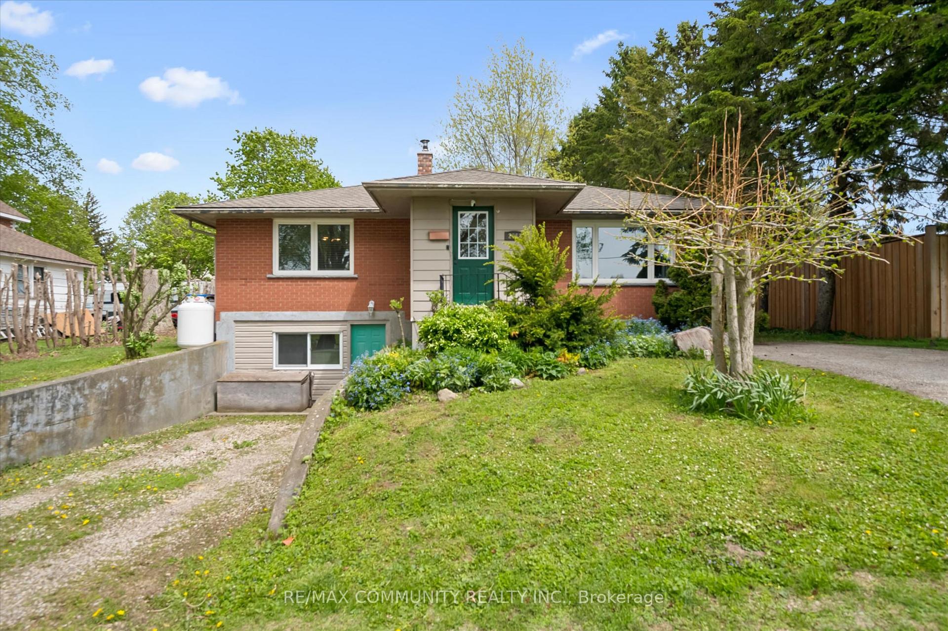 2063 George Street Howick Ontario Canada Sale residential Rashedy Lewis RE/MAX Community Realty Inc., Brokerage*