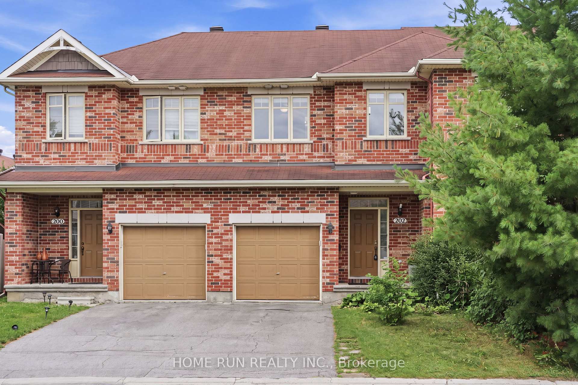 202 Maxwell Bridge Road Ottawa Ontario Canada Sale residential   Colleen Lyle Real Estate Team
