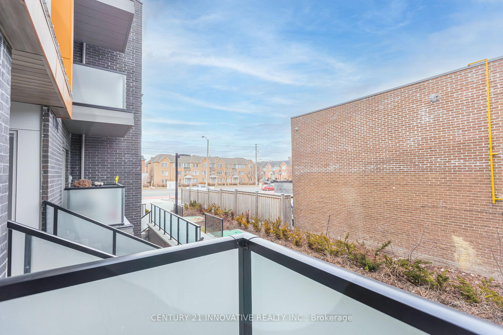511 - 2791 Eglinton Avenue E Toronto Ontario Canada Sale residential Richard Alfred Century 21 Innovative Realty Inc., Brokerage *