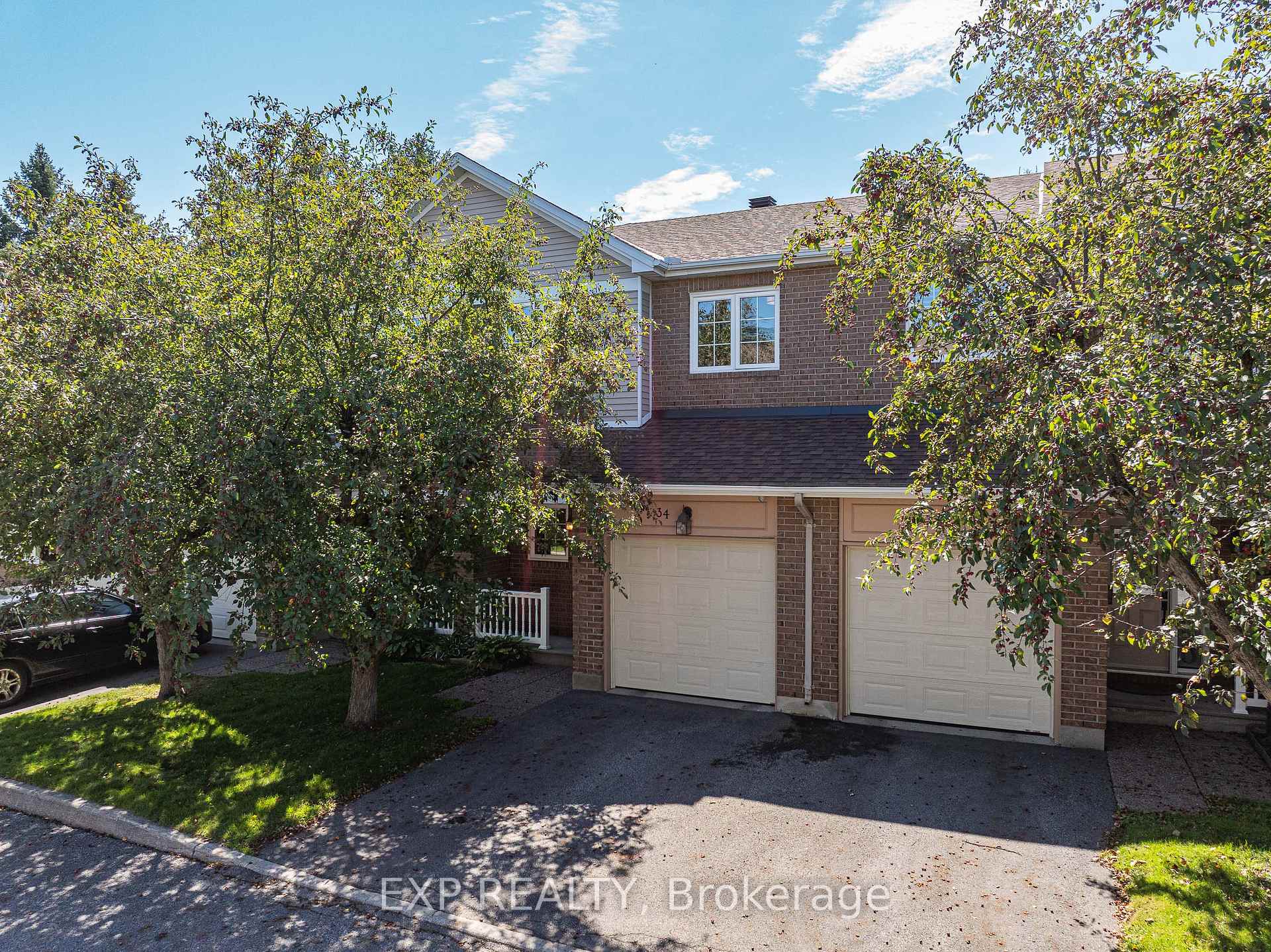 34 Stonebriar Drive Ottawa Ontario Canada Sale residential Darren Villeneuve SOLID ROCK REALTY Brokerage*
