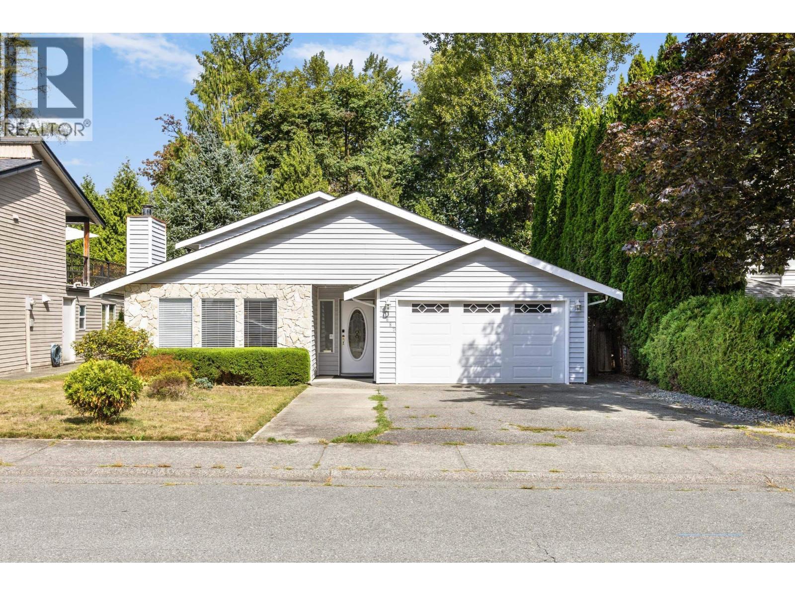 22687 KENDRICK LOOP Maple Ridge British Columbia Canada Sale residential TJ Lee HOMELIFE ADVANTAGE REALTY LTD,