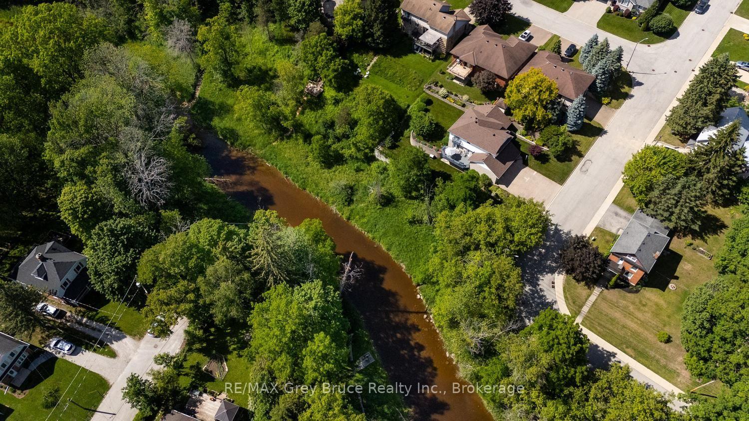 1510 7th Avenue W Owen Sound Ontario Canada Sale residential Kristine Fraser RE/MAX GREY BRUCE REALTY INC Brokerage*