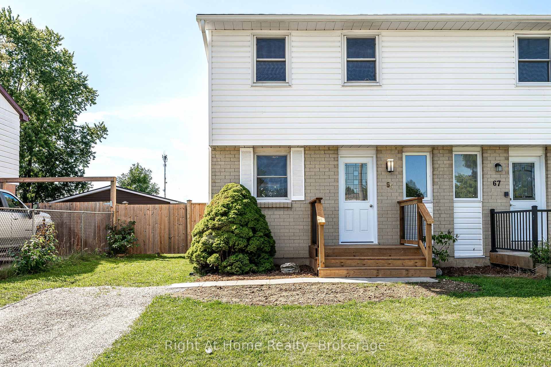 65 Maple Avenue Stratford Ontario Canada Sale residential Wayne Barker STREETCITY REALTY INC., BROKERAGE*