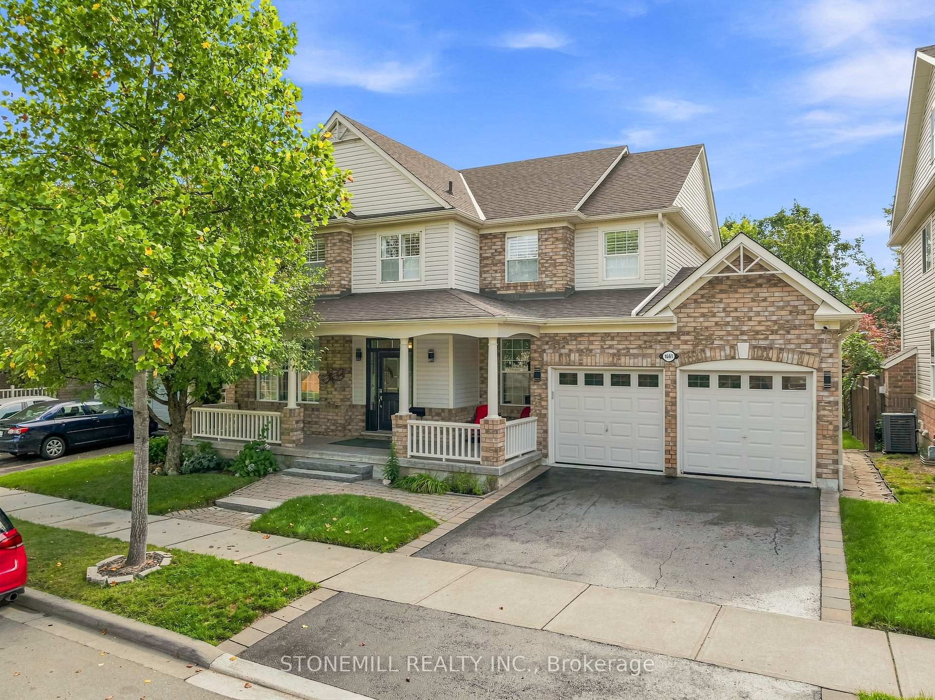 1661 Dempsey Crescent Milton Ontario Canada Sale residential Ron Wood STONEMILL REALTY INC. / STONEMILL DESIGN BUILD