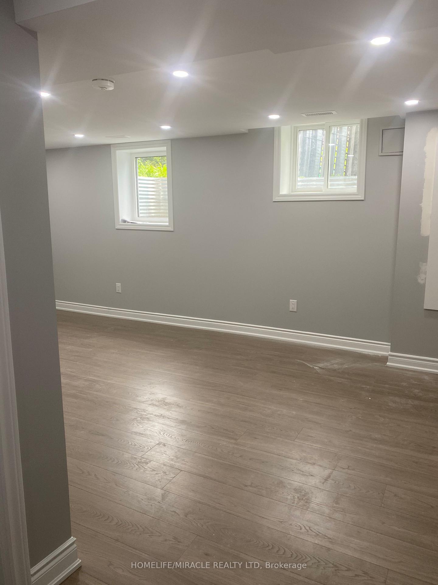 Bsmt - 53 Parkside Drive Brampton Ontario Canada Rent residential   HomeLife/Miracle Realty Ltd., Brokerage*