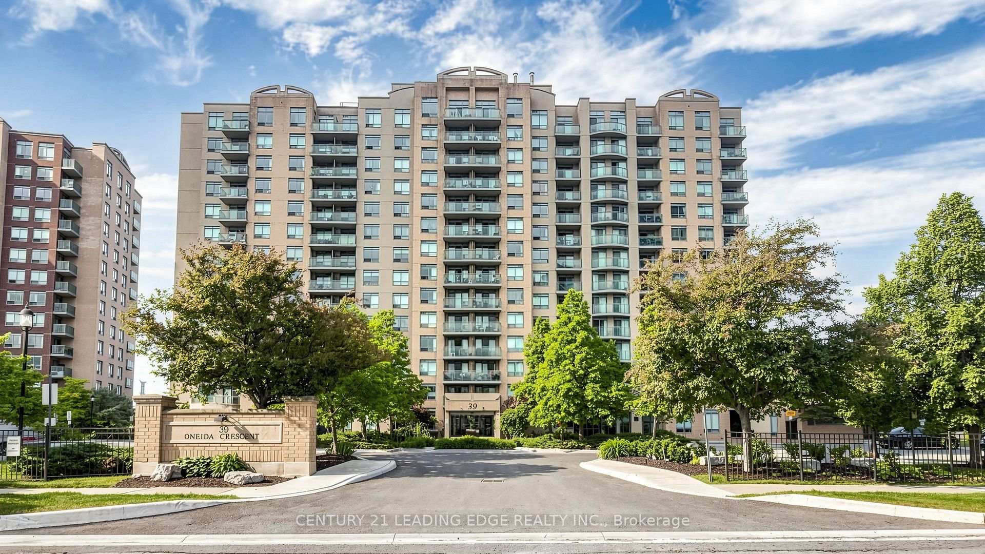 212 - 39 Oneida Crescent Richmond Hill Ontario Canada Sale residential RON NICESKI,Broker RE/MAX All-Stars Realty Inc., Brokerage *