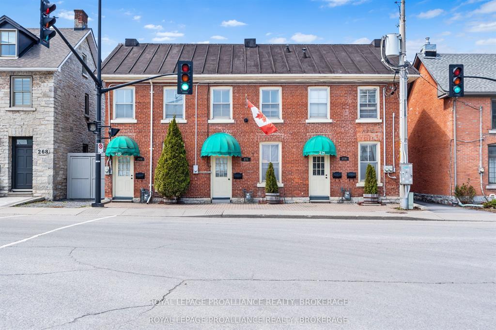 272 Wellington Street Kingston Ontario Canada Sale commercial Team Tallen Royal LePage Proalliance Realty, Brokerage*