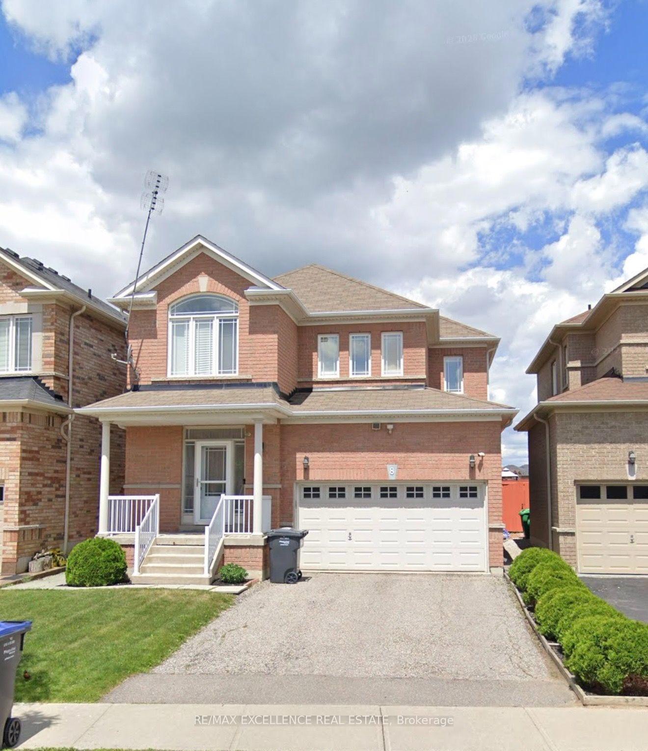 8 Lynngrove Way Brampton Ontario Canada Sale residential Kash Dhir RE/MAX EXCELLENCE REAL ESTATE., BROKERAGE*