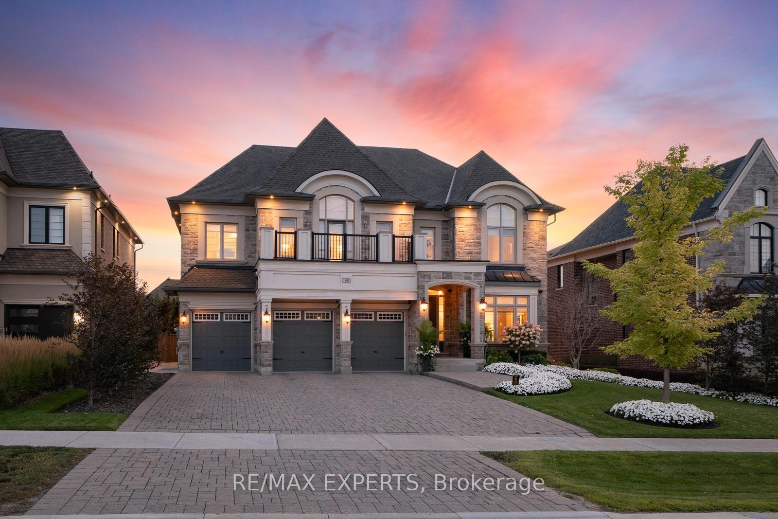 98 Endless Circle Vaughan Ontario Canada Sale residential Al & Peggy Cunningham Re/Max Experts, Brokerage*
