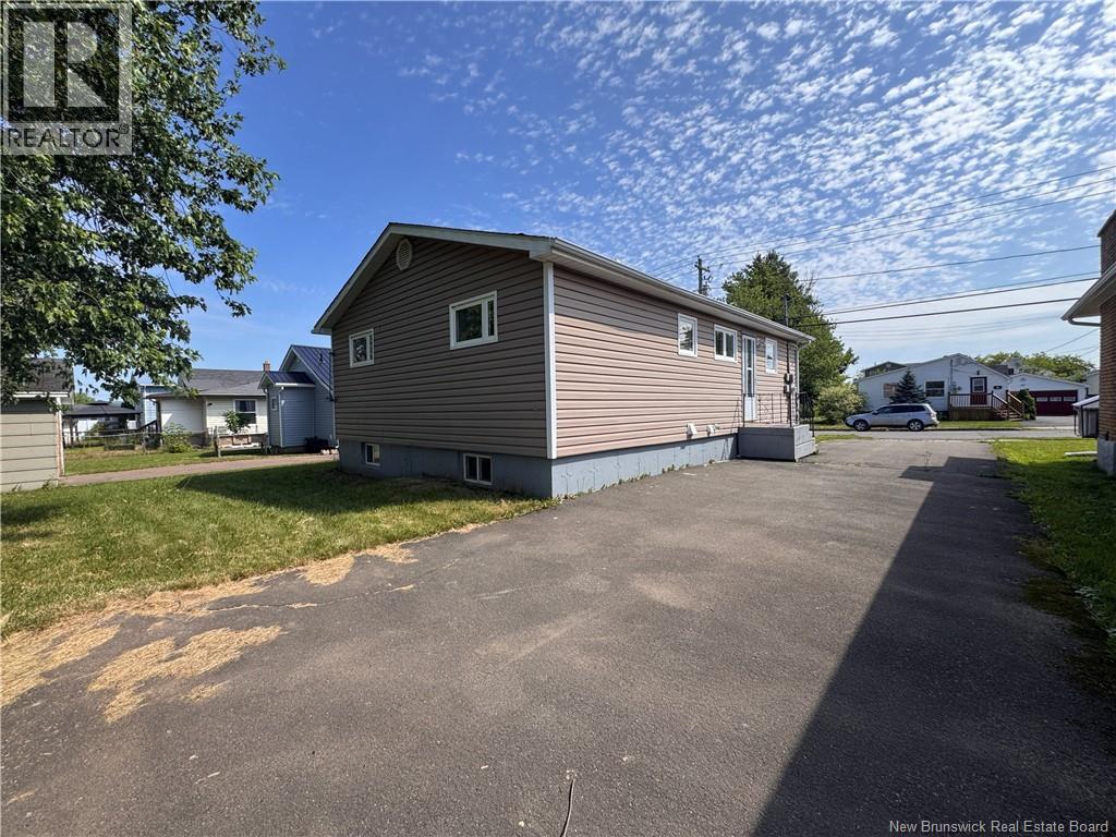 118 Cedar Street Moncton New Brunswick Canada Sale residential   EXIT Realty Associates