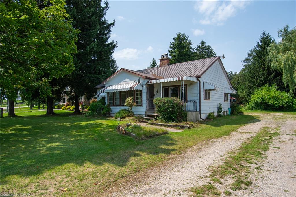 1310 Snyder's Road E Baden Ontario Canada Sale residential Cari Hewick RE/MAX Solid Gold Realty (II) Ltd., Brokerage*