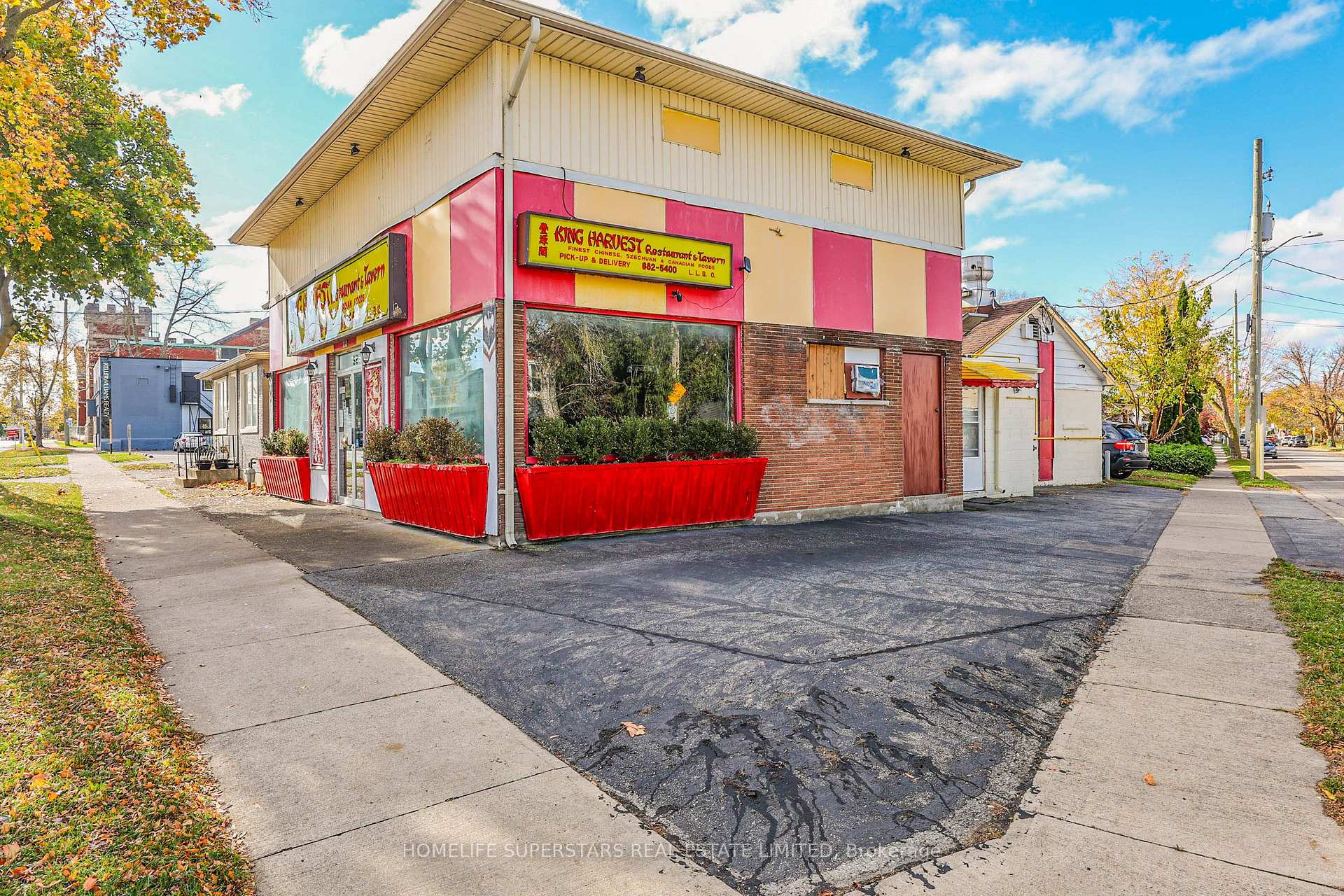99 Lake Street E St. Catharines Ontario Canada Sale commercial Harpreet S. Gill HomeLife Superstars Real Estate Ltd., Brokerage*