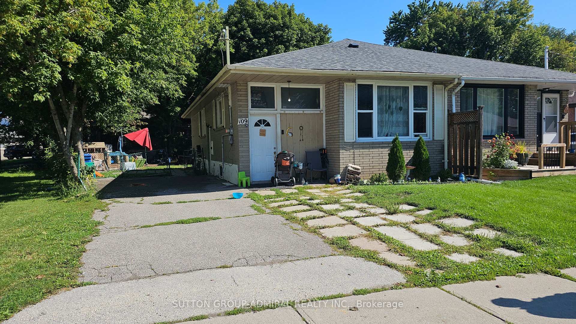 Bsmt - 109 Sheldon Avenue Newmarket Ontario Canada Rent residential Ruthy Aaron Belinson Sutton Group-Admiral Realty Inc., Brokerage *