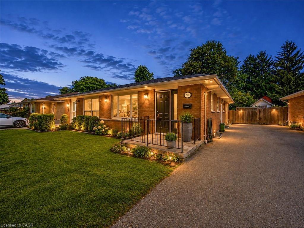220 Cairn Street London Ontario Canada Sale residential GORD PRIOR RE/MAX Centre City Realty Inc., Brokerage*