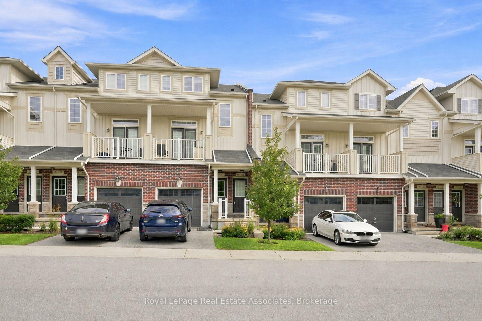 50 - 403 Westwood Drive E Kitchener Ontario Canada Rent residential Frieda Kotsopoulos RE/MAX Twin City Realty Inc., Brokerage *