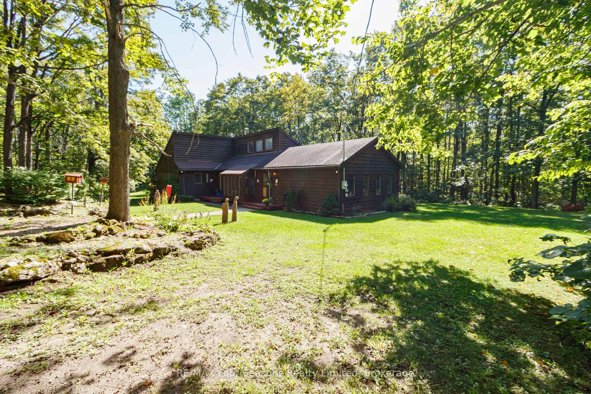 1415 County Rd 124 Clearview Ontario Canada Sale residential Leo Weel RE/MAX Four Seasons Realty Ltd., Brokerage*
