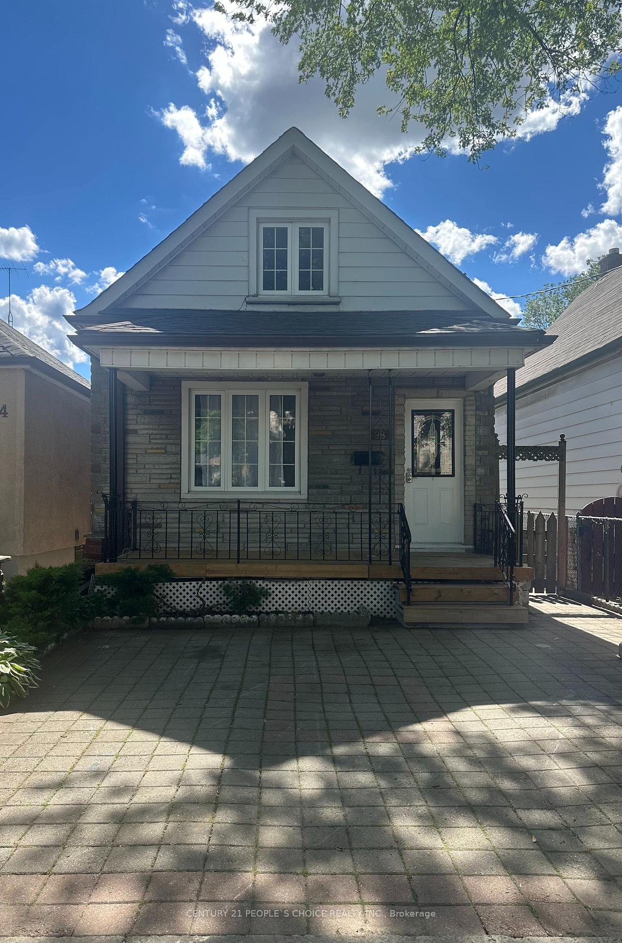 98 Chambers Avenue Toronto Ontario Canada Sold residential Rajan Prashar Century 21 Peoples Choice Realty Inc., Brokerage *
