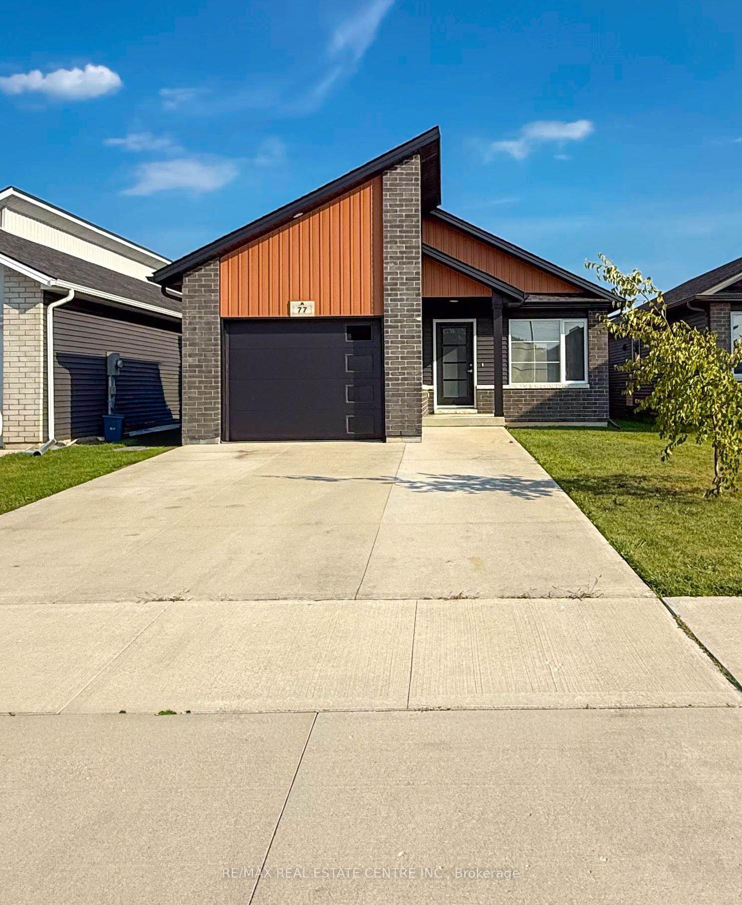 77 Moonstone Crescent Chatham-Kent Ontario Canada Rent residential Bill Chahal RE/MAX Real Estate Centre Inc., Brokerage*