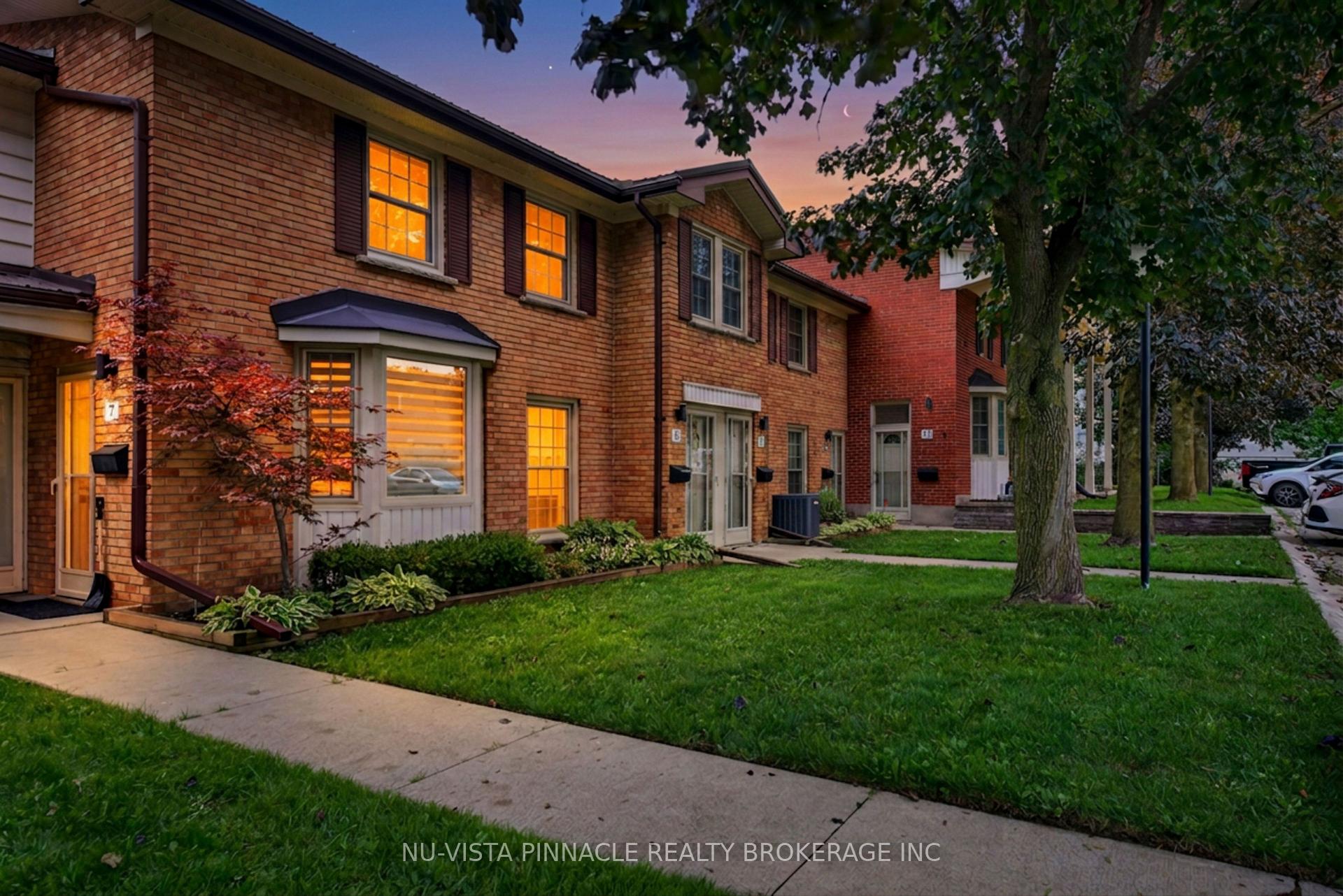 7 Arbour Glen Crescent London East Ontario Canada Sale residential Alim Yuksel Nu-Vista Pinnacle Realty Brokerage Inc.