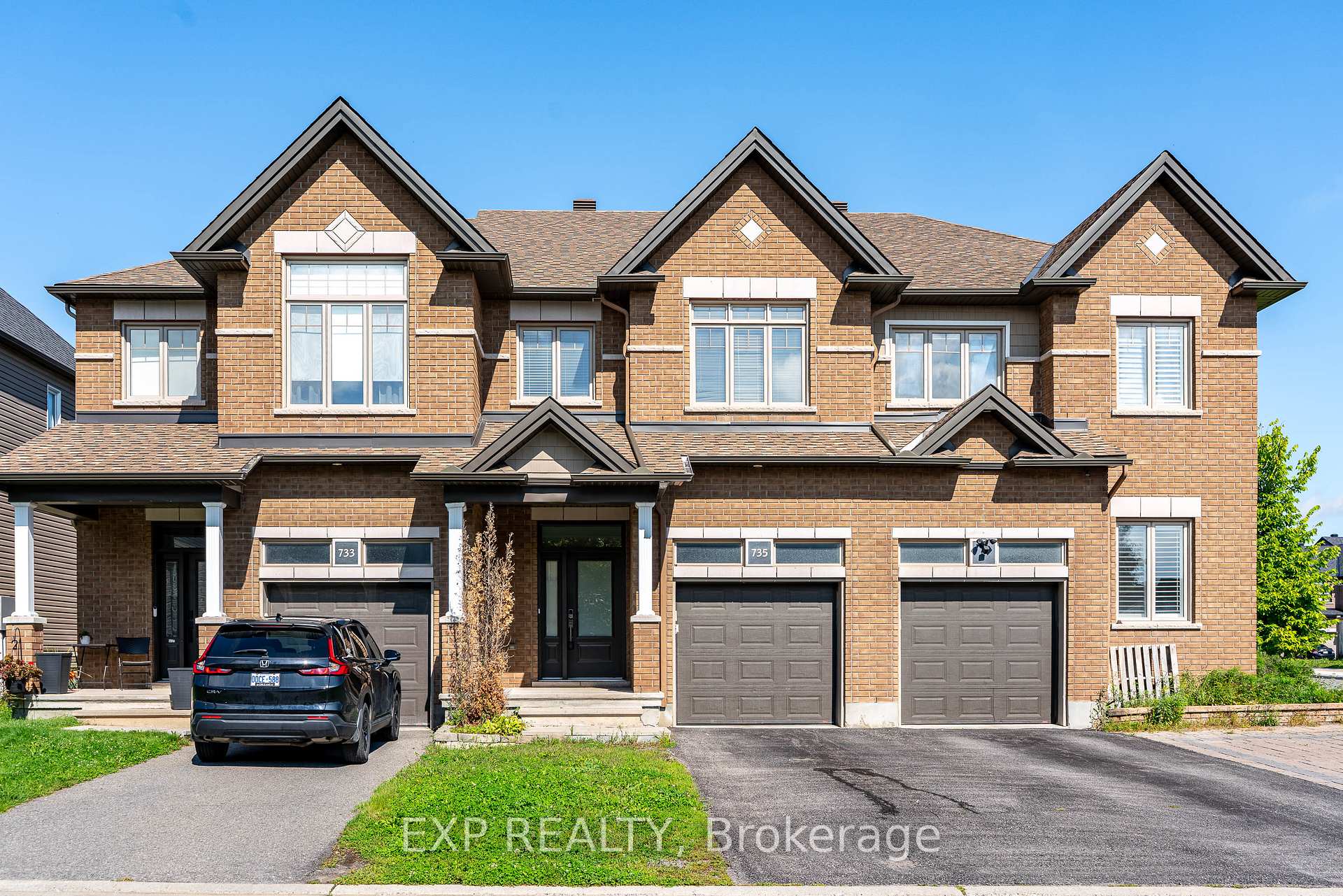 735 Teasel Way Ottawa Ontario Canada Sale residential Colleen Lyle Real Estate Team