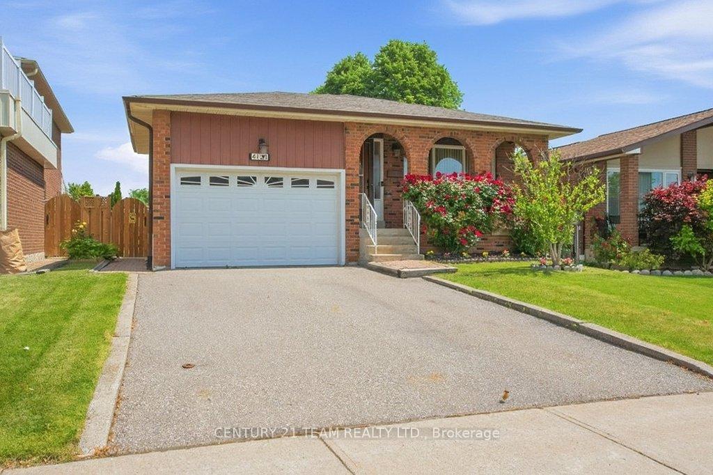 4131 Woodington Drive Mississauga Ontario Canada Sold residential John Scharrer Royal LePage Real Estate Services Ltd., Brokerage *