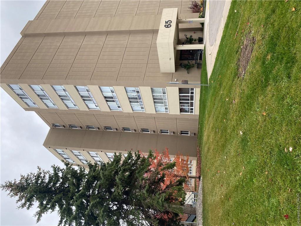 201 - 65 Highland Crescent Kitchener Ontario Canada Rent residential Ishan Munjal HomeLife Silvercity Realty Inc., Brokerage*
