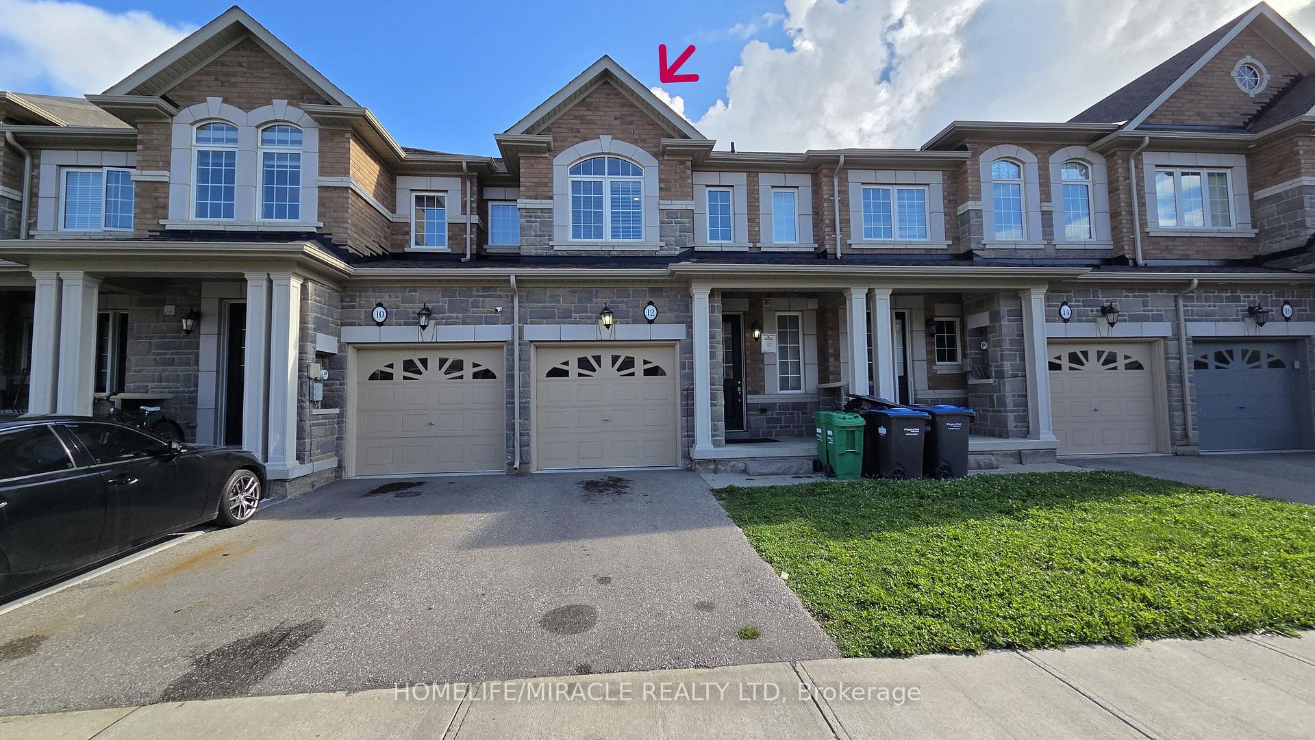 12 Pearman Crescent Brampton Ontario Canada Rent residential Vivek Abhi HomeLife/Miracle Realty Ltd, Brokerage *