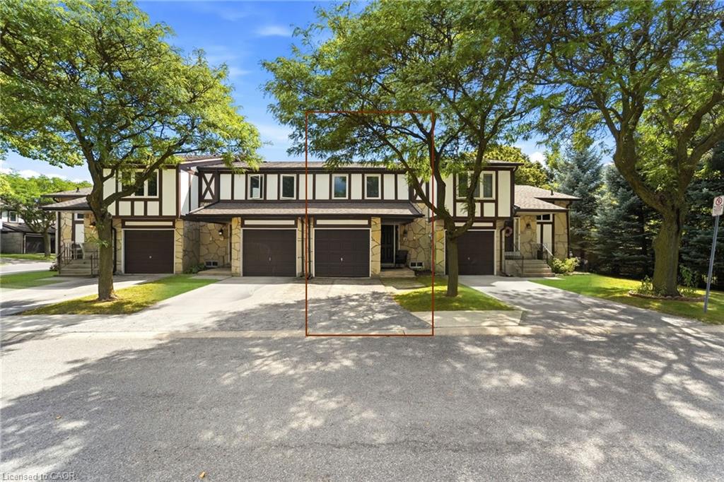 35 - 2200 Glenwood School Drive Burlington Ontario Canada Sale residential Denise Formenton Coelho RE/MAX Realty Enterprises Inc., Brokerage*