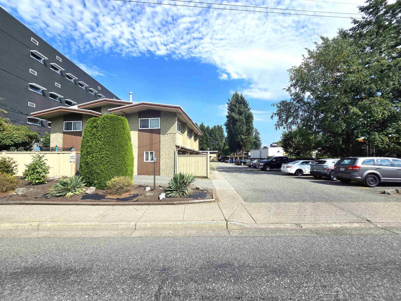 11 2048 MCCALLUM ROAD Abbotsford British Columbia Canada Sale residential Kirandeep Gill Coldwell Banker Executives Realty