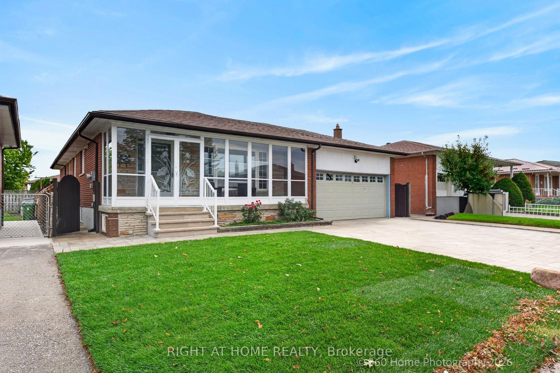 35 Wheelwright Crescent N Toronto Ontario Canada Sale residential Yana Ivanova Right at Home Realty, Brokerage*