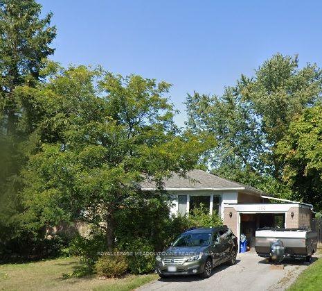153 Delrex Boulevard Halton Hills Ontario Canada Rent residential Renee Herrera Royal LePage Meadowtowne Realty, Brokerage *