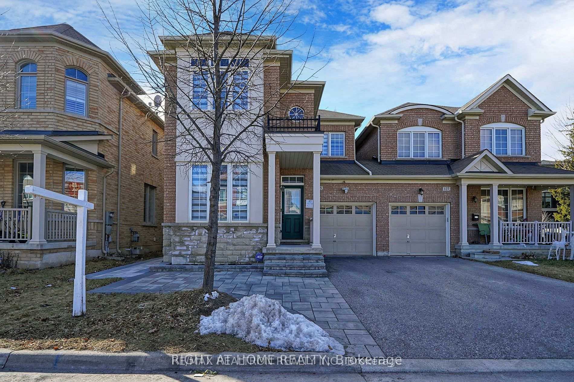 125 Maria Road Markham Ontario Canada Rent residential Yana Ivanova Right at Home Realty, Brokerage*
