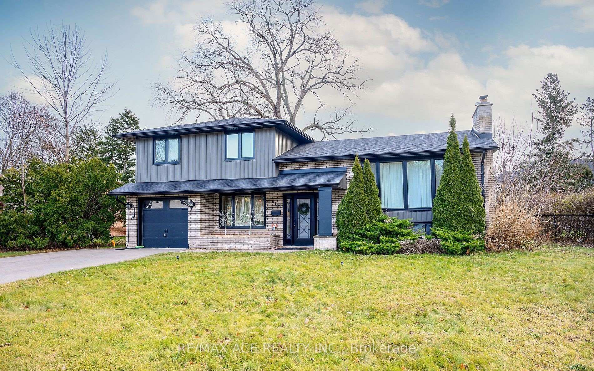 5132 Cherryhill Crescent Burlington Ontario Canada Rent residential Raj Hunjan RE/MAX Ace Realty Inc., Brokerage*
