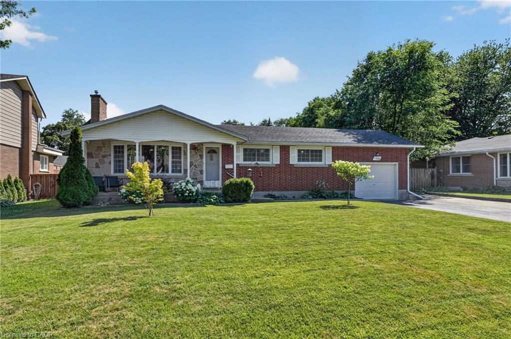 126 Victoria Avenue Dunnville Ontario Canada Sale residential Kimberly Davy Sutton Group Innovative Realty Inc., Brokerage*
